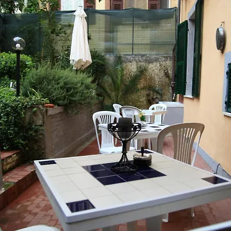 Maison d'hôtes Il Giardino Di Gianni 3*